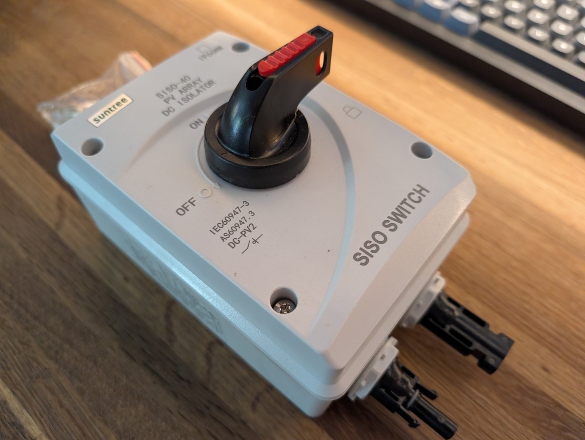 Seccionador CC Suntree SISO-40 4 polos IP66 40 A 1.500 V — foto 4 de 4